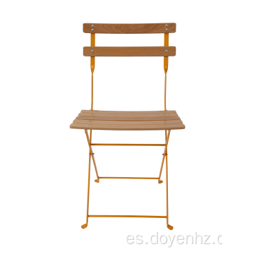 Silla plegable con estructura de acero con tapa de madera